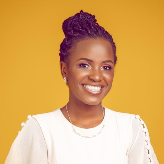 Tomilayo's headshot